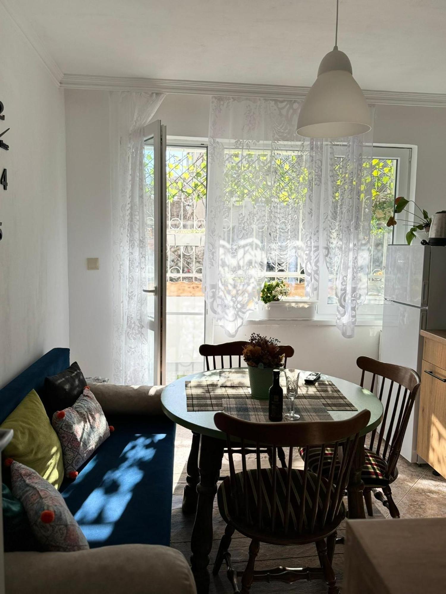 The Master And Margarita Apartment, майстора и маргарита 2 * Burgas